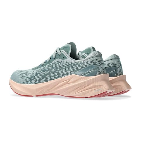 Asics Tenis Novablast 3 Run Ocean Haze/Verde Brumoso, para Mujer