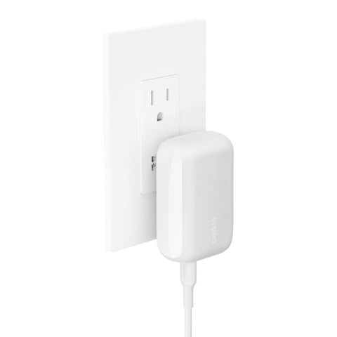 Belkin Cargador de Pared Dual USB 42W BoostCharge, WCB009DQWH