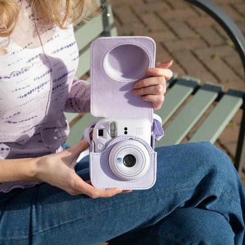 Fujifilm Estuche para Cámara Instax Mini 12, Diseño Liso