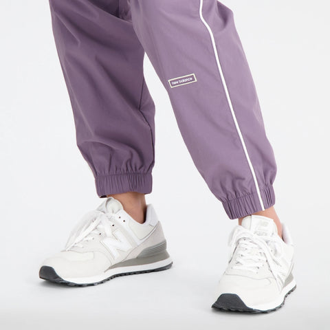 New Balance Pantalón Deportivo Essentials Woved Lila, para Mujer