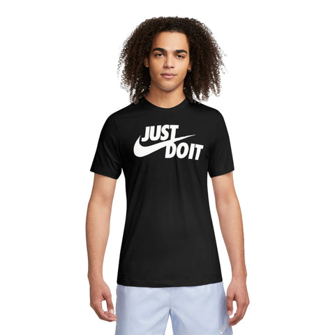 Nike Camiseta M NSW Tee Just Do It Swoosh Negro, para Hombre