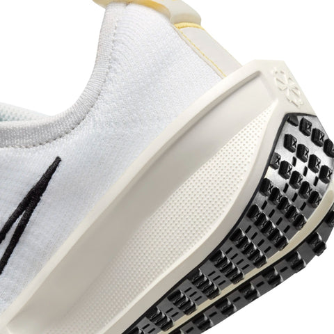 Nike Tenis Interact Run Blanco, para Mujer