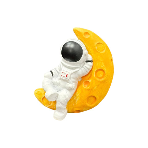 Miomu Astronauta Magnético en Luna Amarilla, Diseño 3D