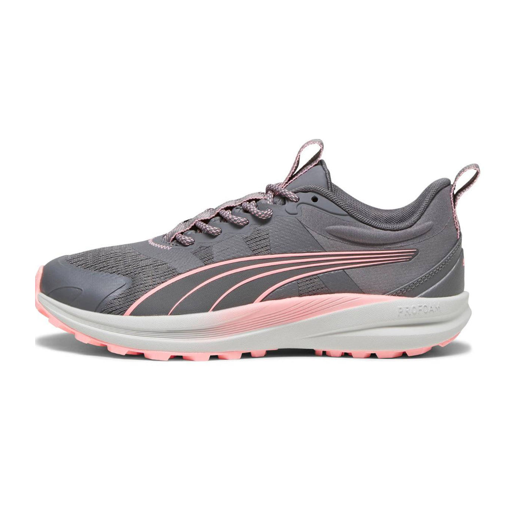 Puma Tenis Redeem Pro Trail Gris/Coral, para Mujer