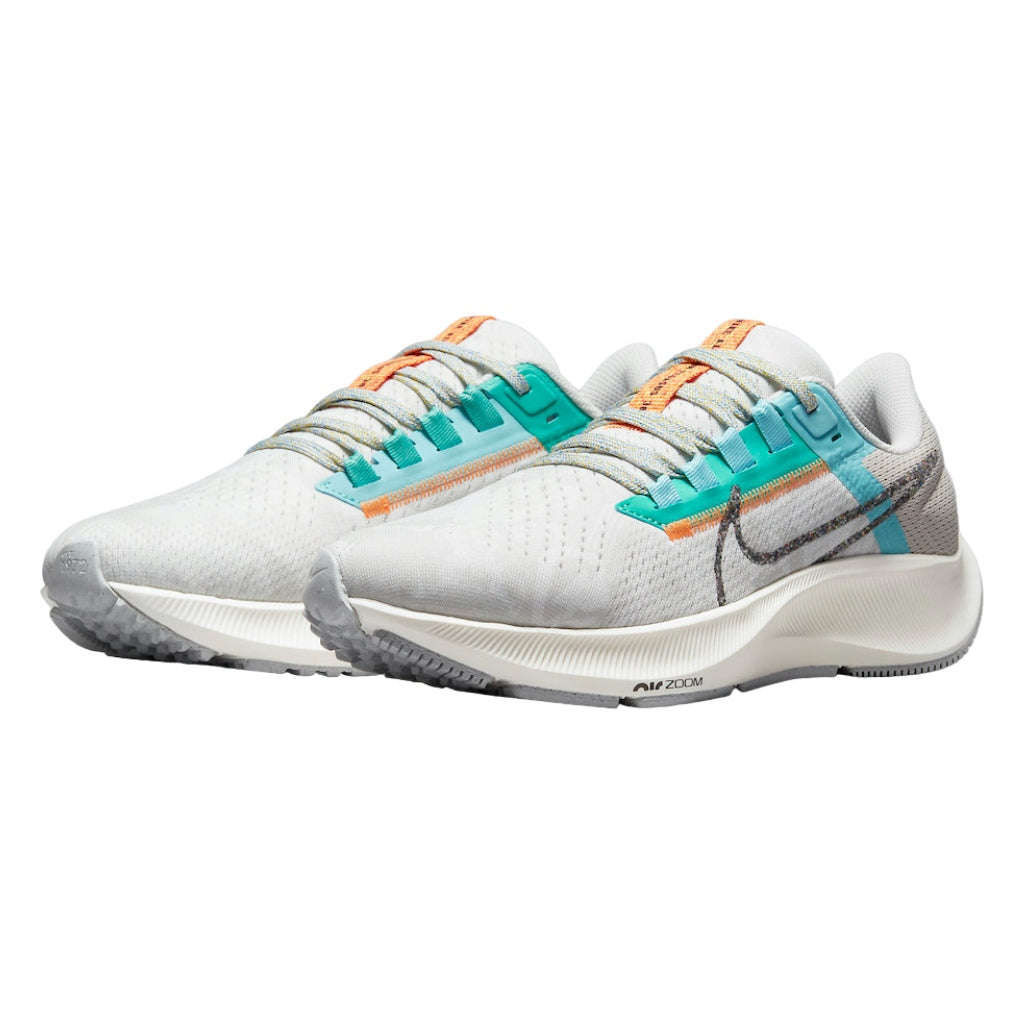 Nike Tenis Air Zoom Pegasus 38 Blanco/Celeste, para Mujer